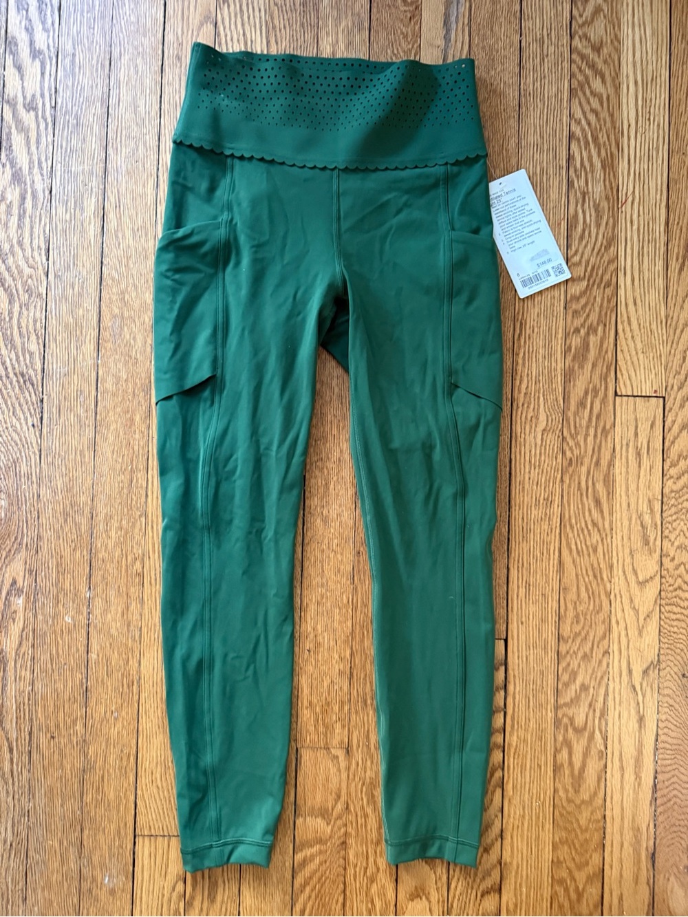 lululemon Ventilated Tennis Tight 25” - Size 6 - NWT